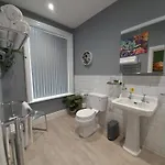 Crescent 4* Whitby