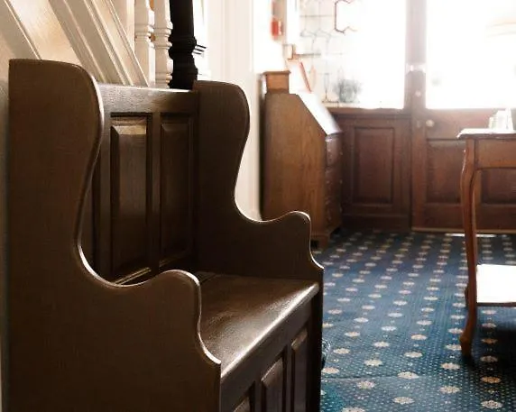 Bed & Breakfast Crescent